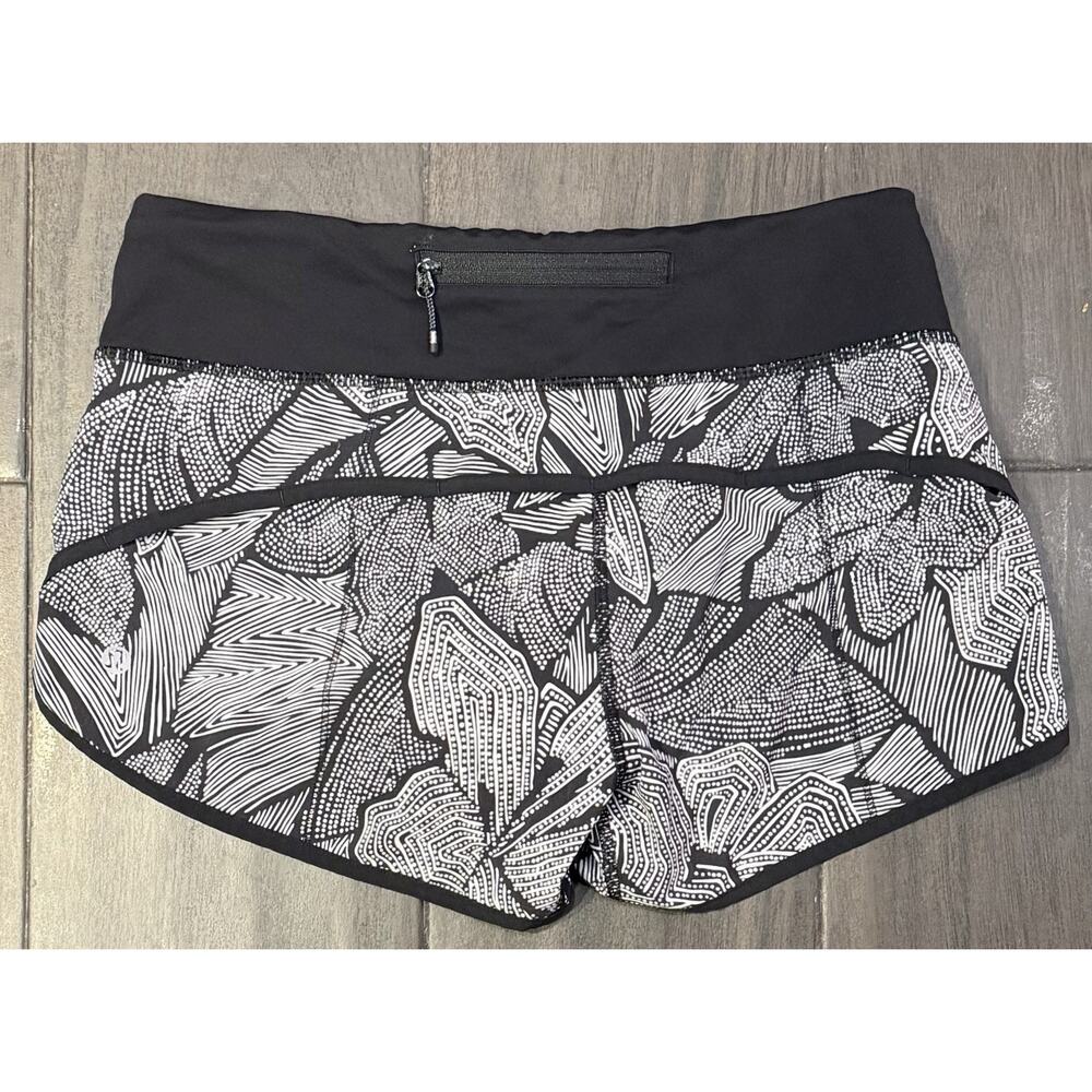 Lululemon Speed Up Shorts Black & White "Lined" Dottie Tribe Size 4